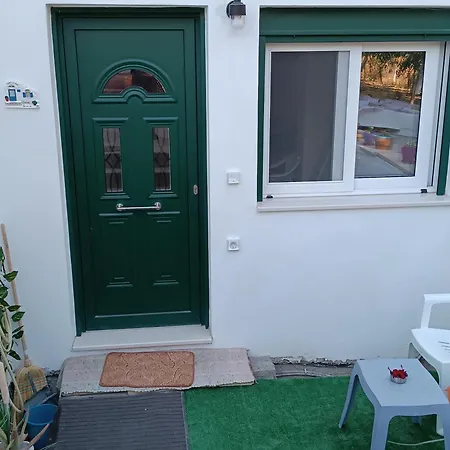 Diogenis Ground Lefkas Appartamento *