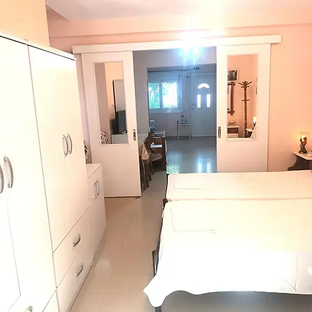 Apartament Diogenis Ground Apartment Lefkada At Villa Vardas